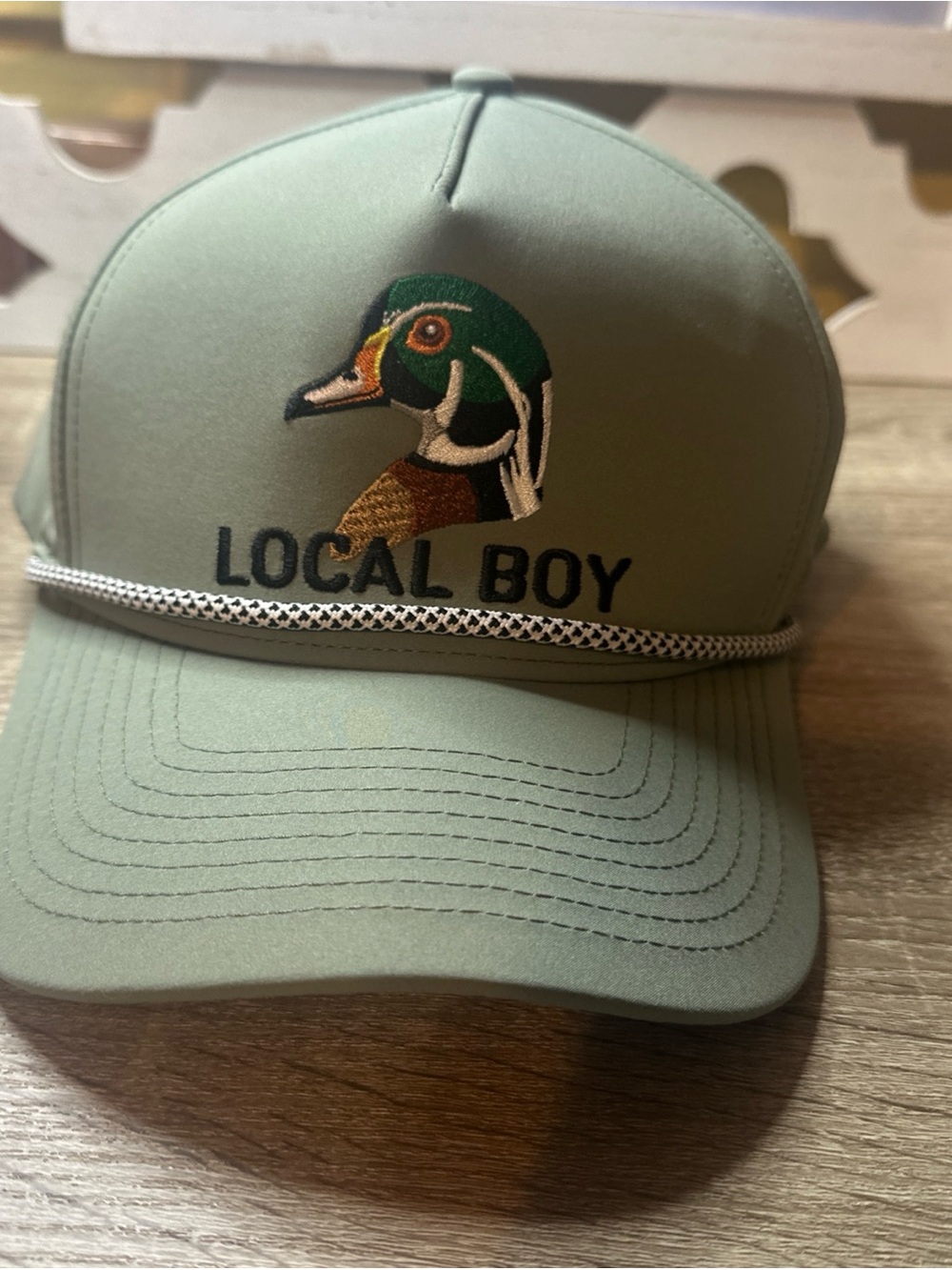 Local Boy Outfitters Mallard Duck Rope Hat loden green front rope trim NWOT